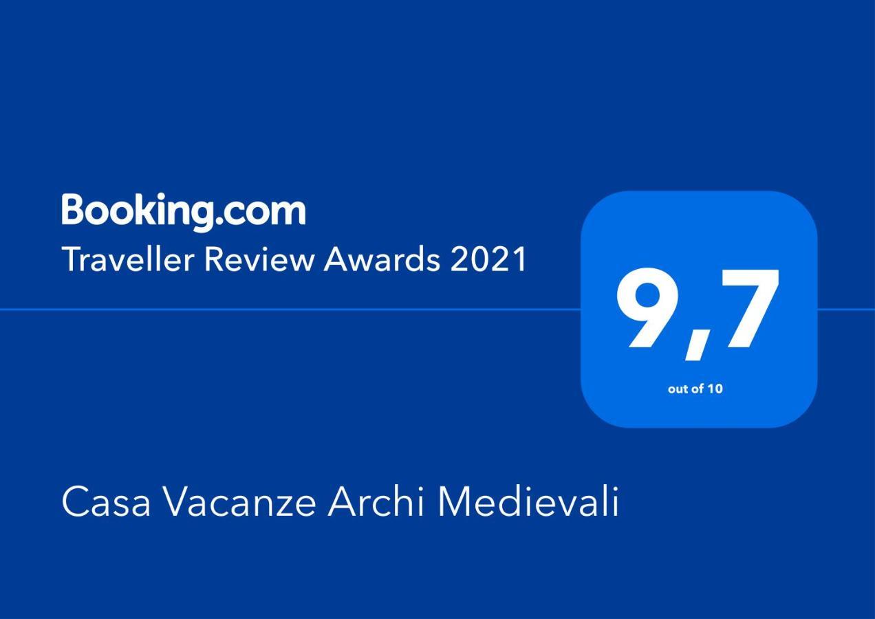 Casa Vacanze Archi Medievali Salerno Eksteriør billede