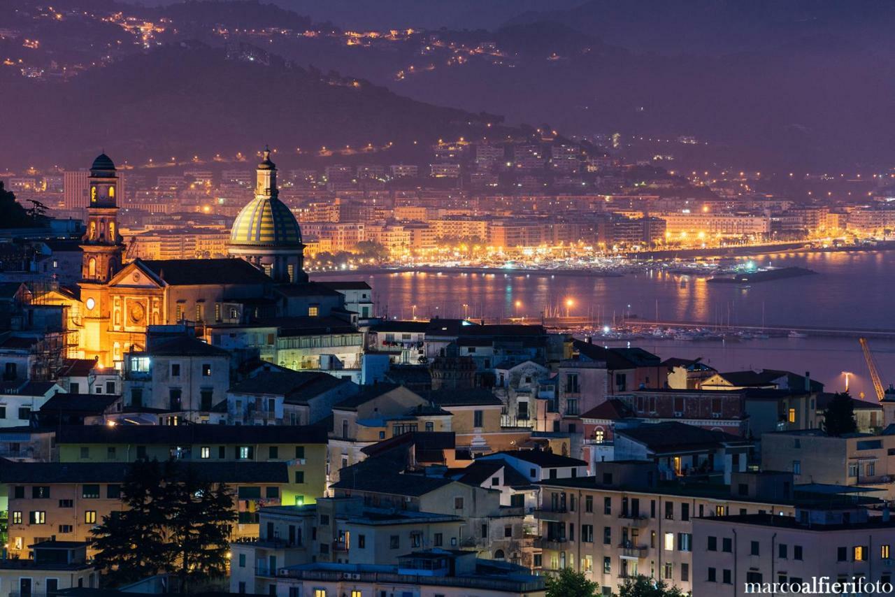 Casa Vacanze Archi Medievali Salerno Eksteriør billede